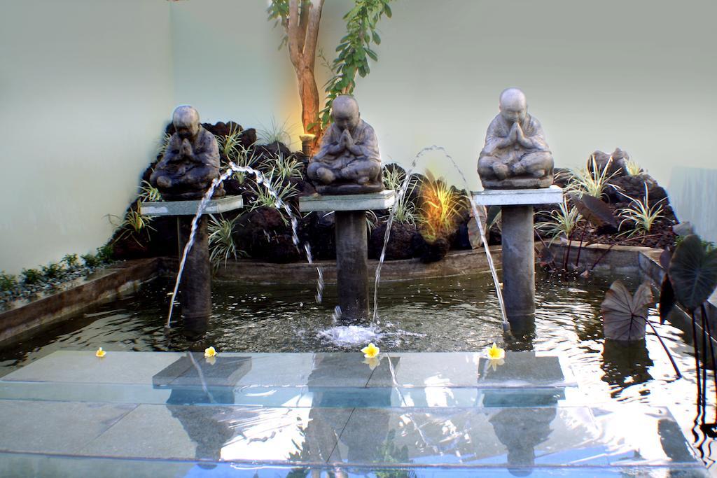 Bonsai Villas Seminyak Værelse billede